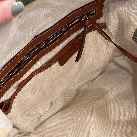 Michael Kors Studded Astor Large Satchel GUC - Picture 9 of 12